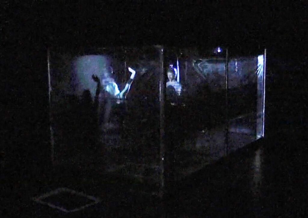 Video still of the performance, 15.54 min – Labo#3, Champ d’Action, deSingel, Antwerp, 2010