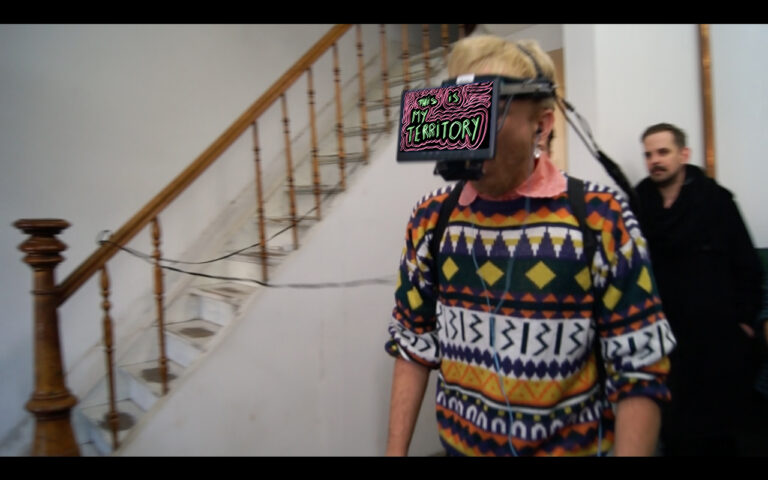 Nonsens Dictatuur – TV-hoofd performance